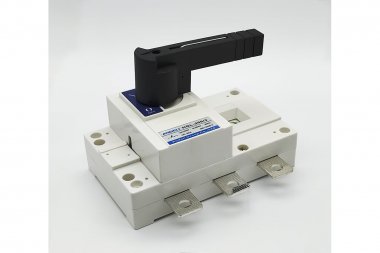 Фотография товара 'Andeli ADL04-102 Рубильник HGL-200A/3'